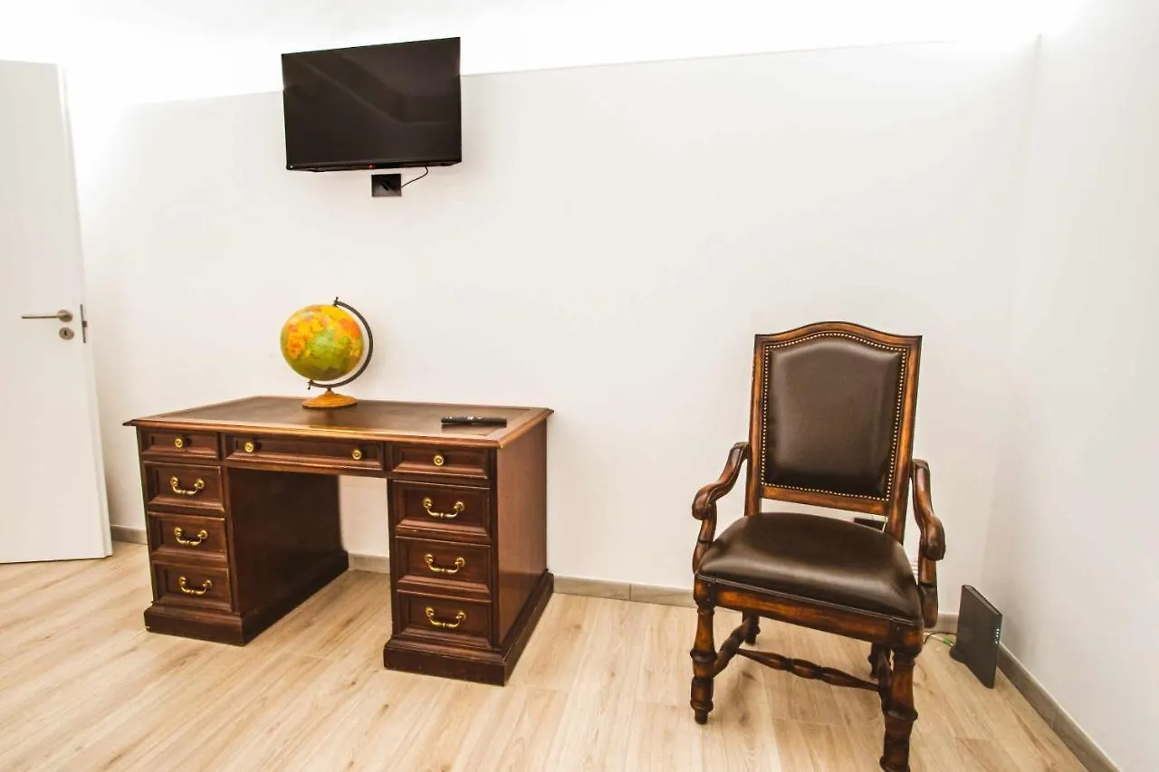 Malia Sea House Apartment Bari 0*,